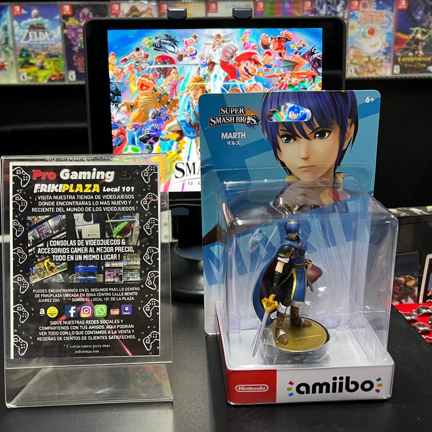 Marth Amiibo | Super Smash Bros. - Nintendo