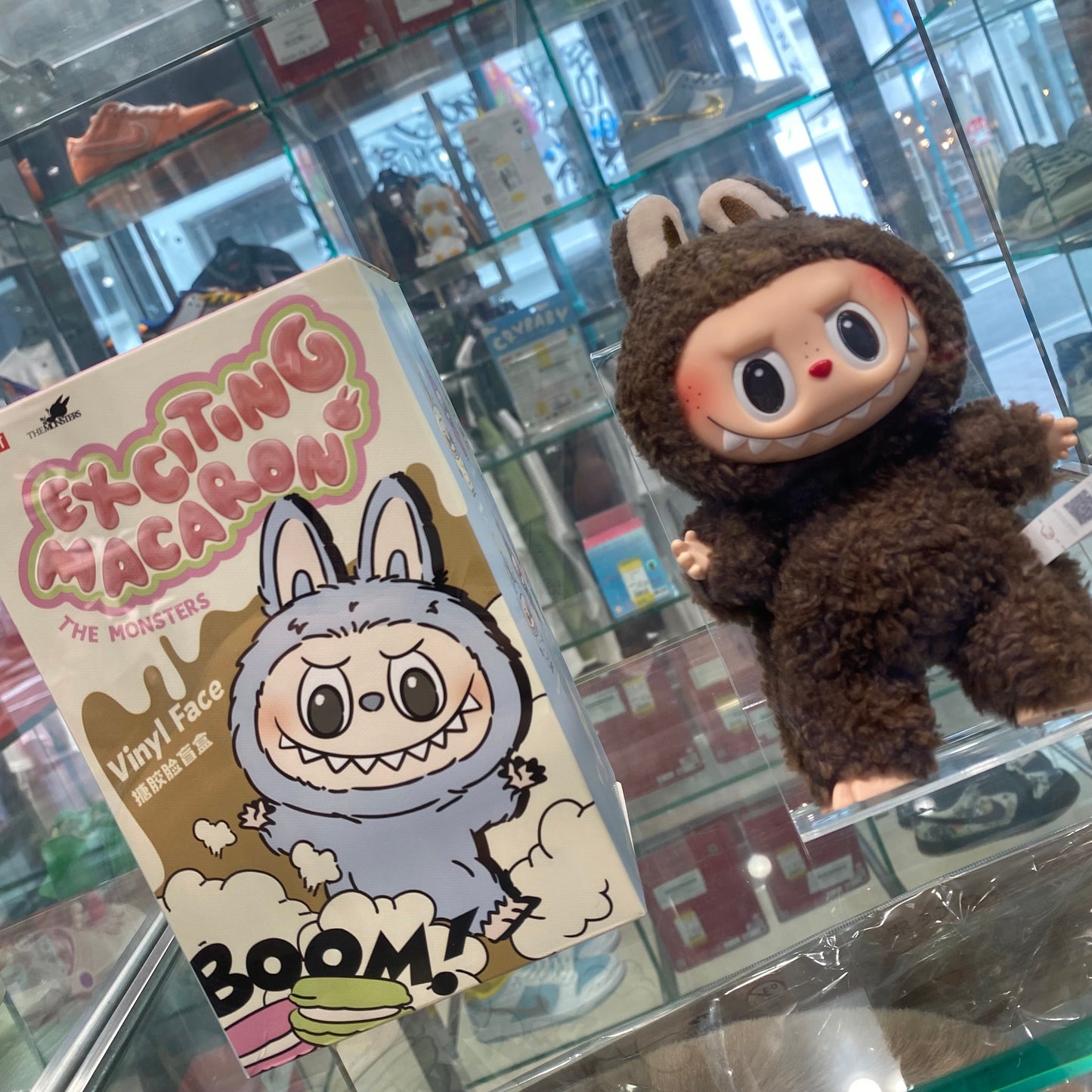 The Monsters - Exciting Macaron